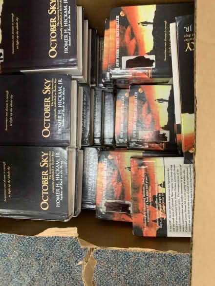Photo of free October Sky class set (Lafayette) #1