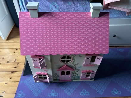 Photo of free Wooden doll house (SE24, Herne Hill) #1