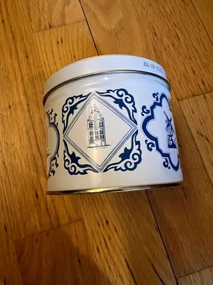 Photo of free Small cookie tin (Porter Square) #1
