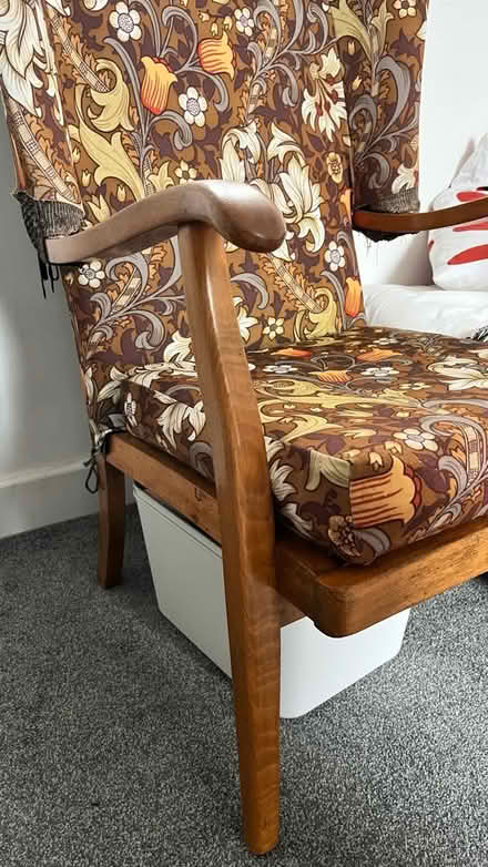 Photo of free Chair (S6) #3