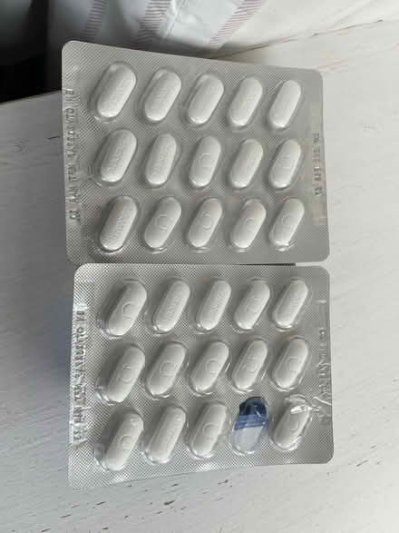 Photo of free Vegan multivits gummies & calcium tablets (Wickwar GL12) #3