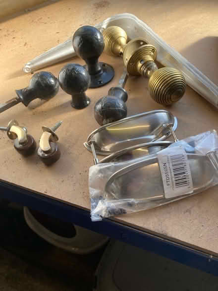 Photo of free Mixed hardware (Law DD3) #1