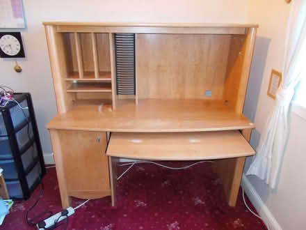 Photo of free Desk (Buckstone EH10) #1