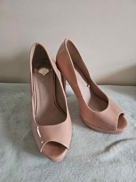 Photo of free Dorothy Perkins Size 6 Heels (Shiregreen S5 0AN) #1