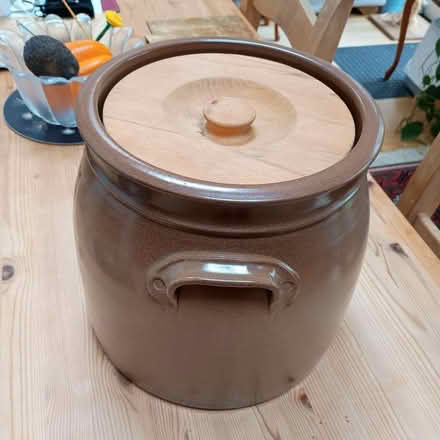 Photo of free Bread Crock (Twickenham TW1) #2