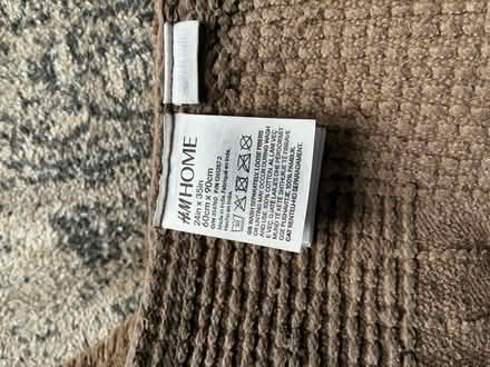 Photo of free H&M Home Brown Bath Mat (Reigate) #2