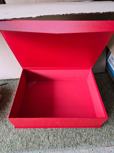 Photo of free Red cardboard gift box (Ashingdon SS4) #2