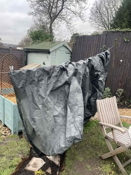 Photo of free XL furniture cover (Wisewood S6) #2