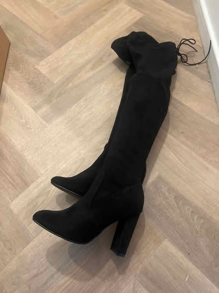 Photo of free Thigh high velvet boots (Peckham, SE15) #3