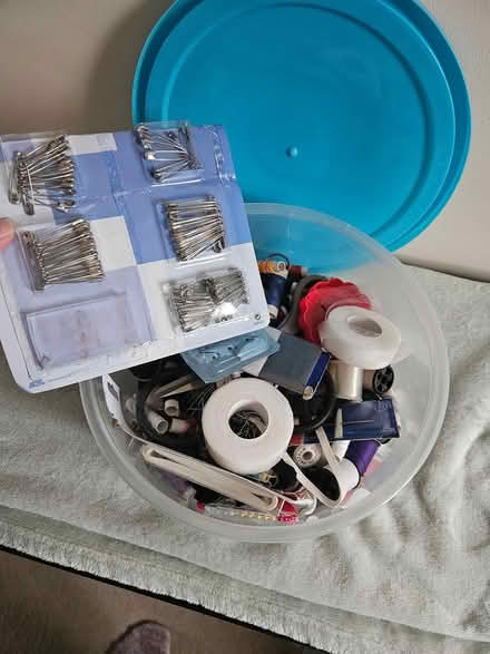 Photo of free Assorted sewing materials (Shiregreen S5 0AN) #1