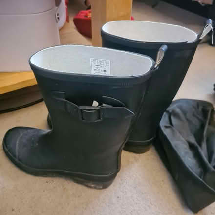 Photo of free Wellington Boots Size 5 Slim (TW7) #2