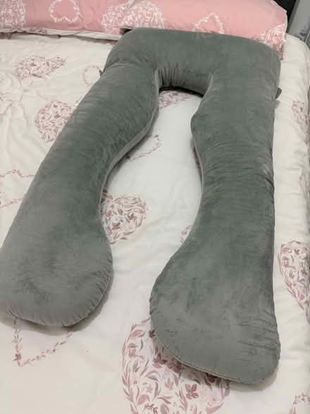 Photo of free Pregnancy pillow (Gallions Reach E16) #1