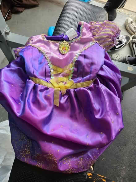 Photo of free Size 4-6 Rapunzel dress (Bowie) #1