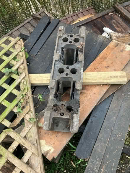 Photo of free Metal fence (SE24) #2