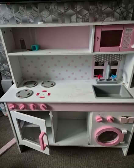 Photo of free Kids play kitchen (Morden SM4) #1