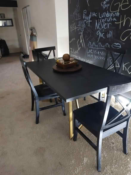 Photo of free Table (Laurel) #1