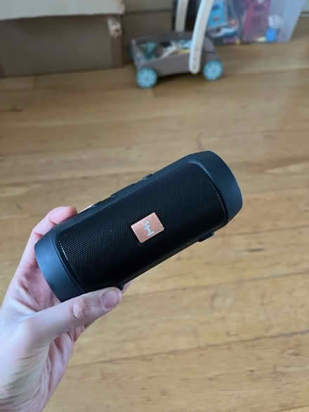 Photo of free Speaker (Woodstock OX20) #1