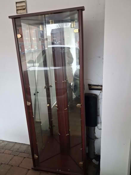 Photo of free Display cabinet with glass shelves (Town Centre SG5) #1