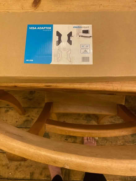 Photo of free VESA adapter (Emmer Green RG4) #1