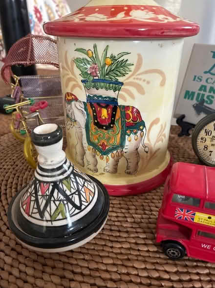 Photo of free Assortment of kitchen & home decor (Near Friendship Heights metro) #2