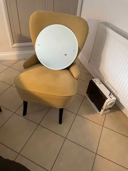 Photo of free Mirror (BR3 Beckenham Junction) #1