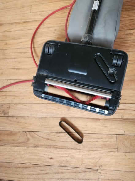 Photo of free ORECK XL vacuum cleaner (virgil) #2
