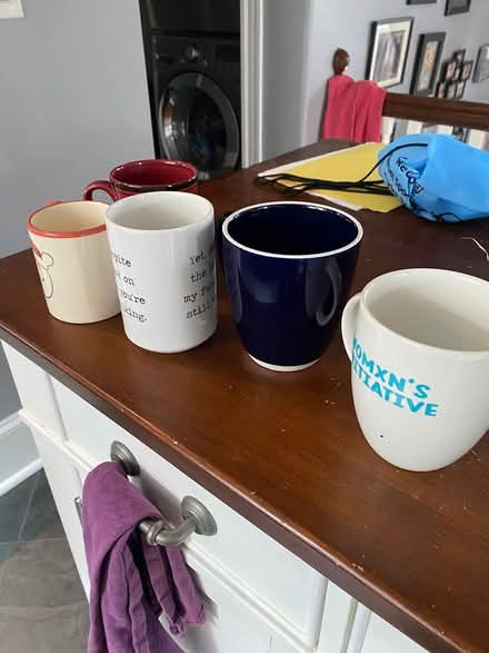 Photo of free Lots of mugs (Lowell and highland) #1