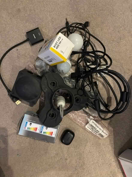 Photo of free PC Bits and bobs (Mitcham CR4) #2