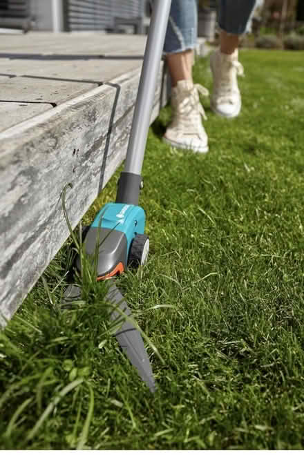 Photo of free Gardena Comfort Grass Shears, Long-Handled (IP5) #2