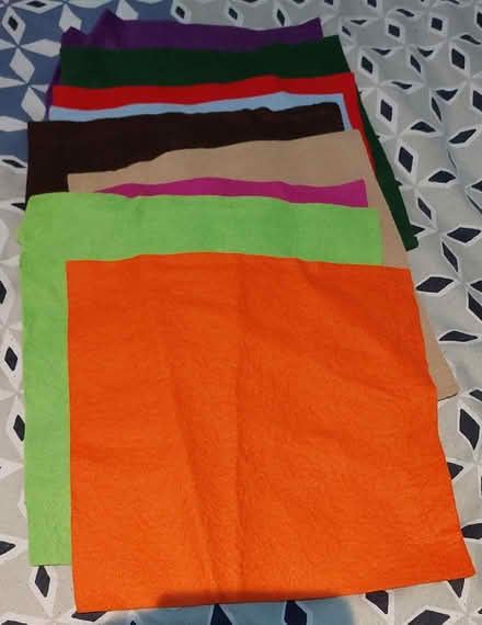 Photo of free 9 small craft felt squares (bramley LS13) #1
