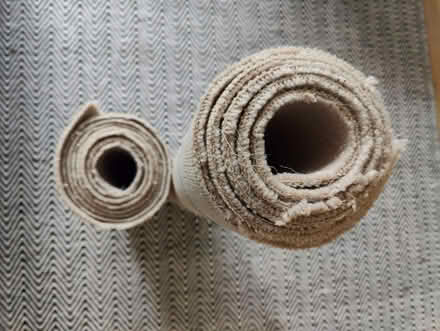 Photo of free Carpet off cuts (Bare LA4) #1