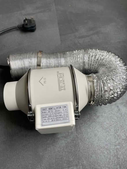 Photo of free Air duct ventilator fan (Kendal LA8) #1