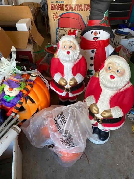 Photo of free Holiday Decorations (Easthampton) #1