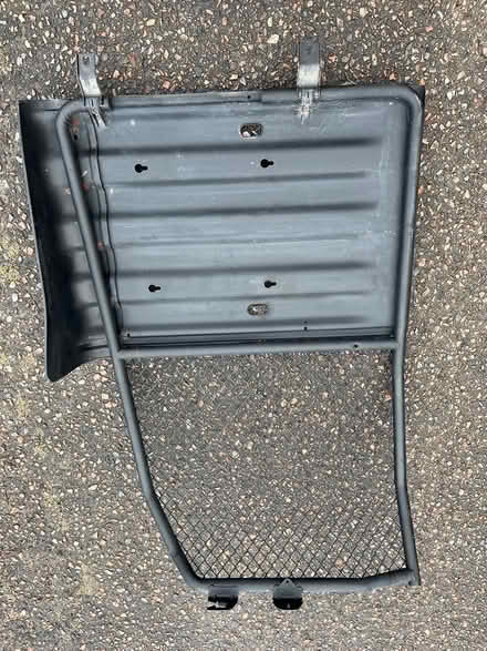 Photo of free Peugeot Partner bulkhead (PH33) #2