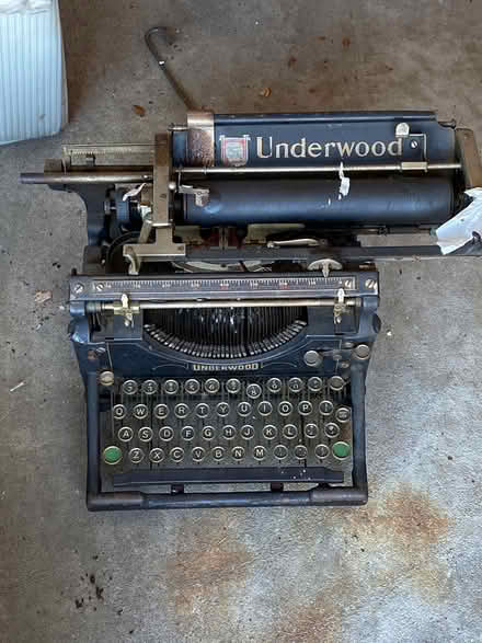 Photo of free Antique Underwood Typewriter (Easthampton) #1