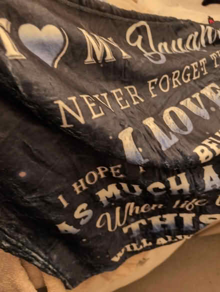 Photo of free Blanket (MK42) #1