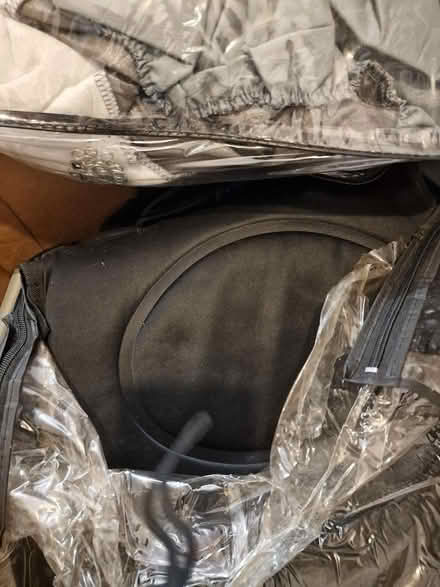 Photo of free 2 Pairs of leather car seat covers (Tw14) #2