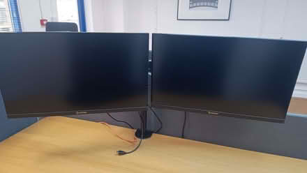Photo of free Computer monitors, various - LIMITED COLLECTION TIMES (Watchfield SN6) #2