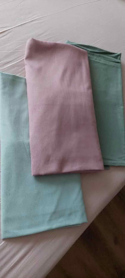 Photo of free King size bedding (Cheshunt EN8) #2