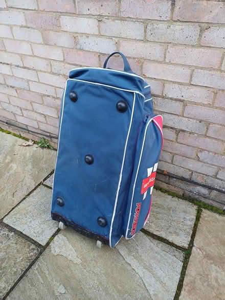 Photo of free Cricket pads, helmet and bag (Yateley GU46) #3