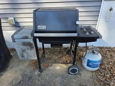 Photo of free Weber Genesis Silver B Grill (Columbia / Clarksville) #1