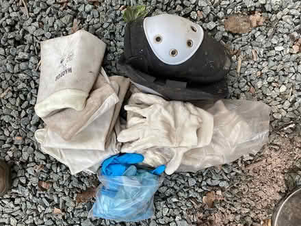 Photo of free Gloves and knee protectors (Market Drayton.) #1