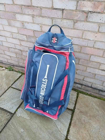 Photo of free Cricket pads, helmet and bag (Yateley GU46) #2