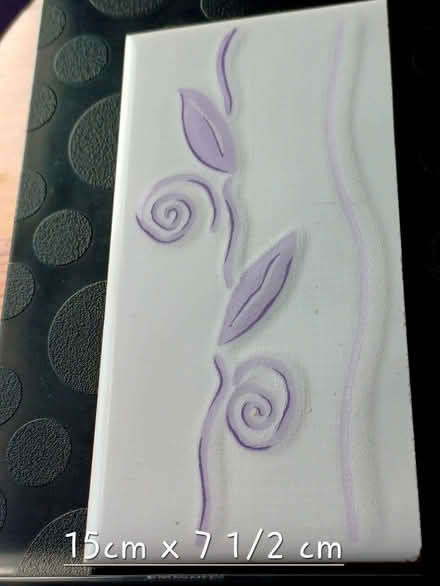 Photo of free 20 White and Lilac leaves and 12 White floor tiles (Ettingshall WV4) #1