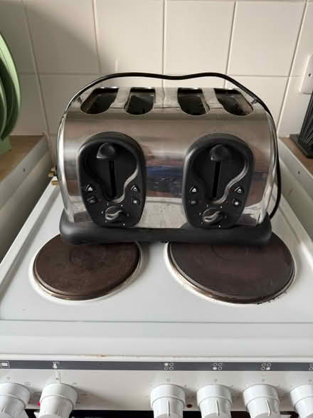Photo of free 4 Slice Toaster (CT14) #1