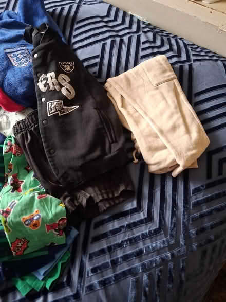 Photo of free Boys clothes aged 5-6 (Farington PR25) #1