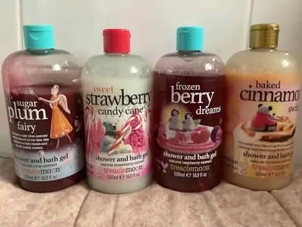 Photo of free 4 x Shower & Bath Gels (Northaw EN6) #1