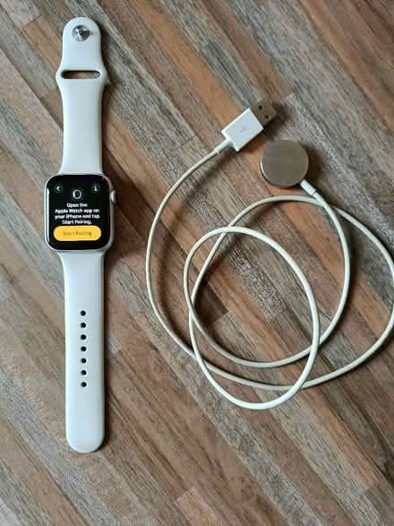 Photo of free Apple watch (Giffnock G46) #1