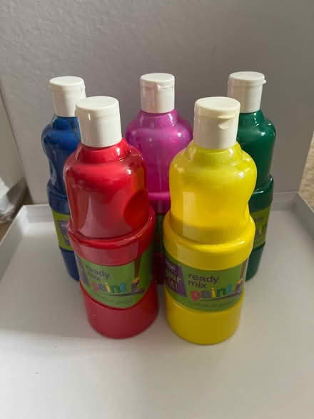 Photo of free Ready mix paint (RG7 3HY) #1