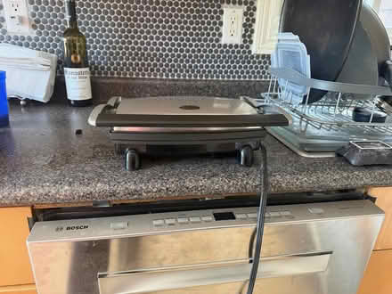 Photo of free Small grill (Hwy 7 and 9th Line Markham) #2
